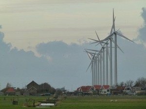 Windmolens geven een bijzonder beeld in het landschap